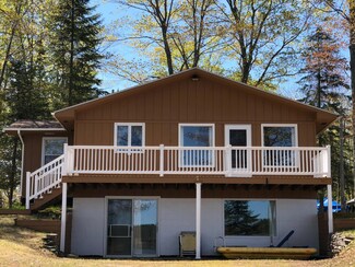 4794 Hiawatha Dr, Cheboygan, MI 49721