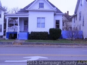 211 W Green St, Champaign, IL 61820