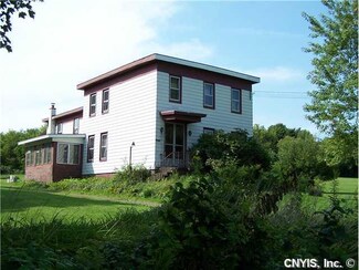 754 Lamson Rd, Phoenix, NY 13135