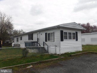 67 Shamrock Ave, Dover, DE 19901