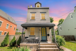 1756 Hanfield St, Cincinnati, OH 45223
