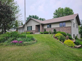 628 W Village Limits Rd, Athens, WI 54411