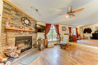 2441 E Main St, Center Conway, NH 03813