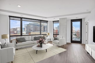 811 S Washington Ave Unit 1503, Minneapolis, MN 55415