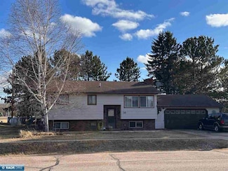38 Locust Dr, Babbitt, MN 55706