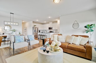 107 Pescaro Ln, Summerville, SC 29486