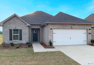 206 Willie Sanders Dr, Madison, AL 35756