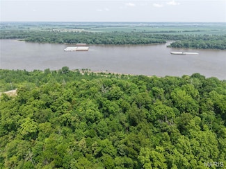 24 Lovers Leap, Hannibal, MO 63401