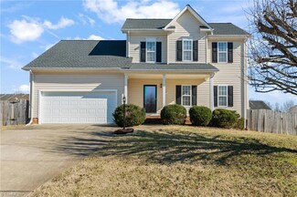 2925 Hickman Ln, Winston Salem, NC 27103