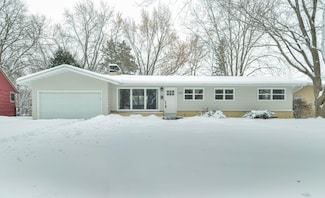 7607 53rd Ave N, New Hope, MN 55428