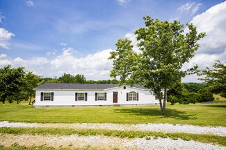 2068 Goshen Rd, Winchester, KY 40391