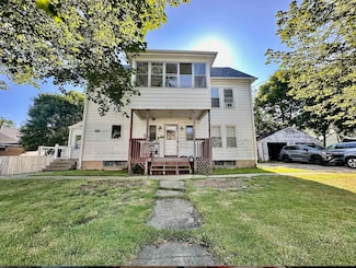 411 Foundry St, Rollinsford, NH 03869