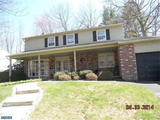 3232 Burn Brae Dr, Dresher, PA 19025