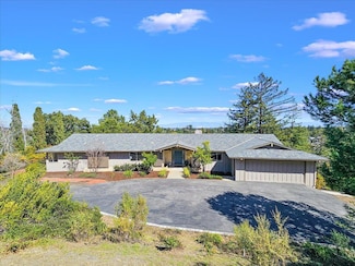 12650 Viscaino Ct, Los Altos Hills, CA 94022