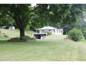 2123 Route 131, Springfield, VT 05156