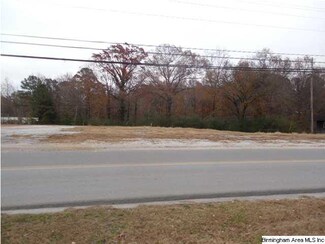 911 Hull Rd, Sumiton, AL 35148