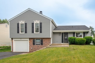 128 E Sherman St, Bartlett, IL 60103