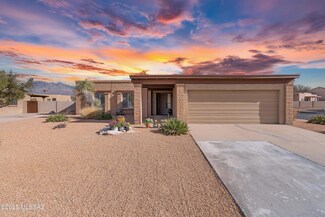 7481 E La Cienega Dr, Tucson, AZ 85715