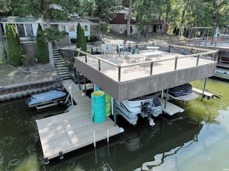 10922 N Lower Lake Shore Dr, Monticello, IN 47960