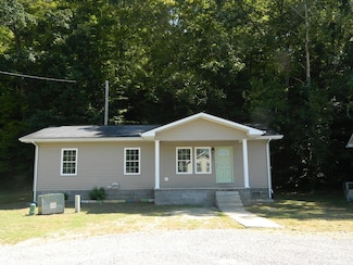 403 Mary Drew Dr, Pikeville, KY 41501