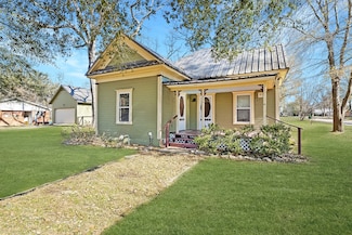 416 Cockrell St, Eustace, TX 75124