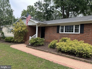 5379 Payne Dr, King George, VA 22485