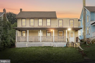 865 E Market St, York, PA 17403