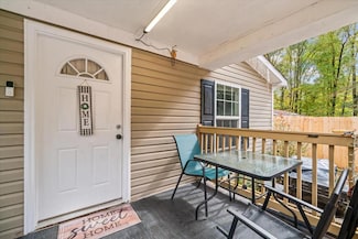 1007 Locke Dr, Dalton, GA 30721