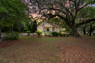 538 River Rd, Johns Island, SC 29455