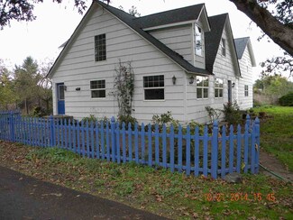 36751 Glaser Dr, Scio, OR 97374
