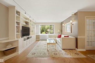 100 W 89th St Unit 2B, New York, NY 10024