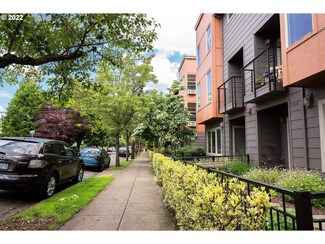 7566 N Burlington Ave Unit 71, Portland, OR 97203