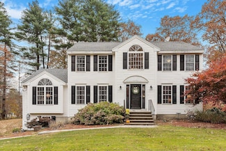 129 Dutton Rd, Pelham, NH 03076