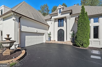 765 Olde Clubs Dr, Alpharetta, GA 30022