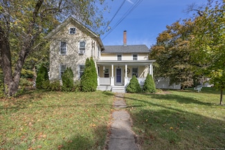 15 Burritt St, Plantsville, CT 06479