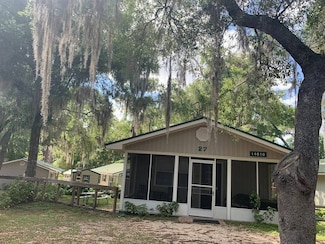 14010 NE 250th Cir Unit cottage 27, Fort McCoy, FL 32134