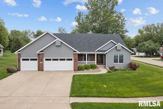 1459 Plum Tree Rd, Bettendorf, IA 52722