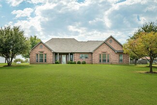 1101 Jordon Moore Rd, Pilot Point, TX 76258