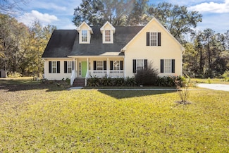 411 Fletcher Ln, Walterboro, SC 29488