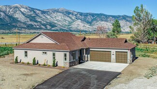 870 Cordes Ln Unit 5, Gardnerville, NV 89460