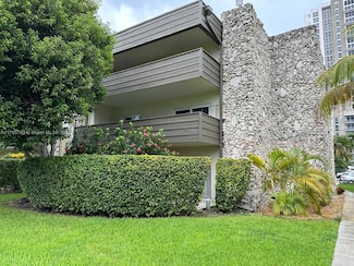 8335 SW 72nd Ave Unit 202D, Miami, FL 33143