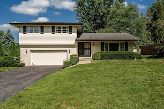 1119 Saint Andrews Way, Rockford, IL 61107