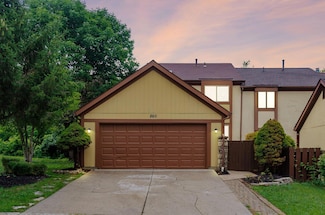 860 Tamara Dr N, Columbus, OH 43230