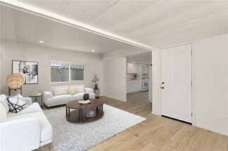 1660 Whittier Ave Unit 35, Costa Mesa, CA 92627
