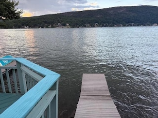 582 Jersey Ave, Greenwood Lake, NY 10925