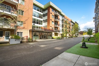 1015 Railroad Ave Unit 405, Bellingham, WA 98225