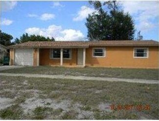 908 Bristol Dr, Cocoa, FL 32922