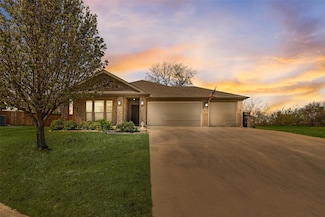 994 Austin Ln, Lavon, TX 75166