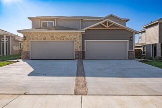 724 Wheatfield Dr, Venus, TX 76084