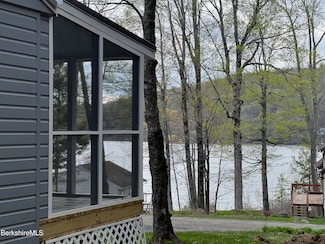 40 N Lake Way, Becket, MA 01223